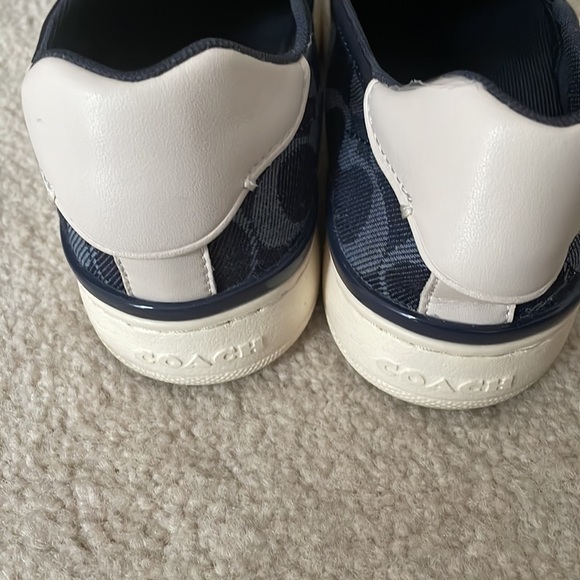 Great Coach slip on sneakers only worn a few times. Very comfortable. - Picture 4 of 6